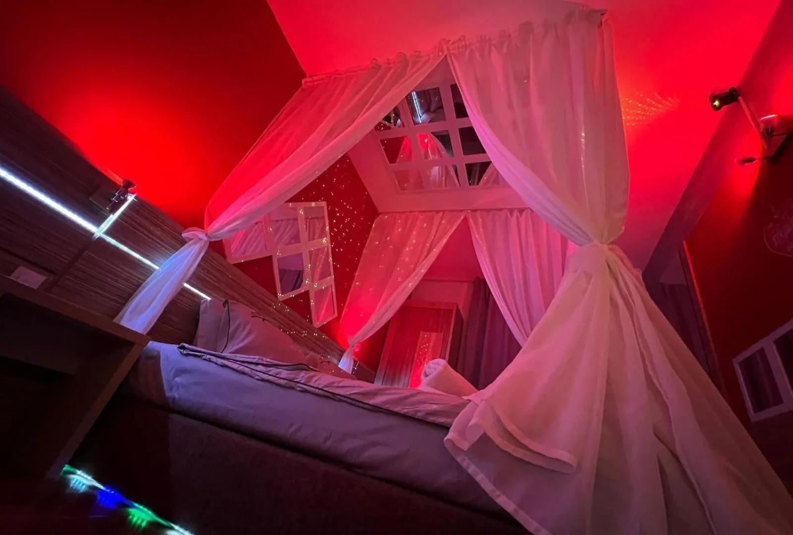 Apartment Romance Suites Bucharest Romania