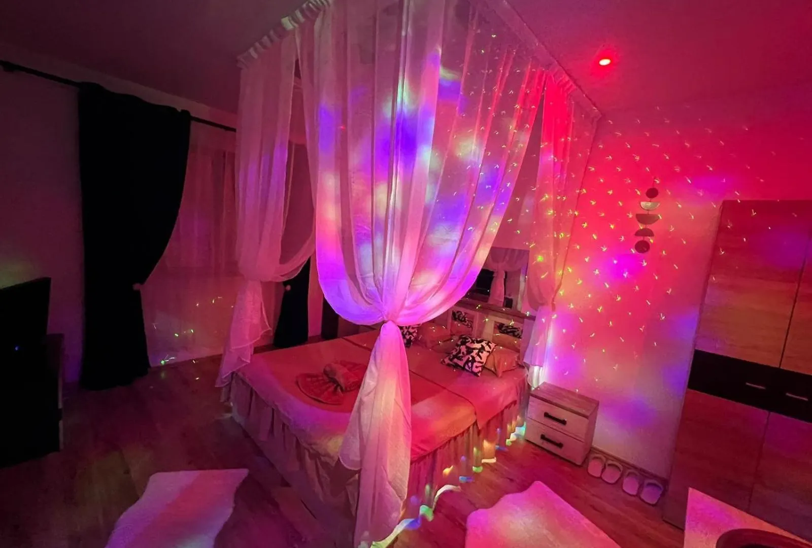Romance Suites Bucharest 0*,